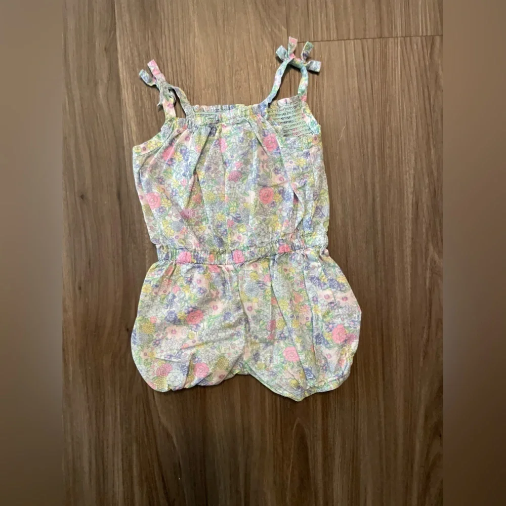 Carter's baby girl spring Pink and Blue Jumpsuit with Bloomer Style size 3 month